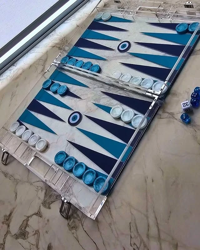 لعبة طاولة ريزن