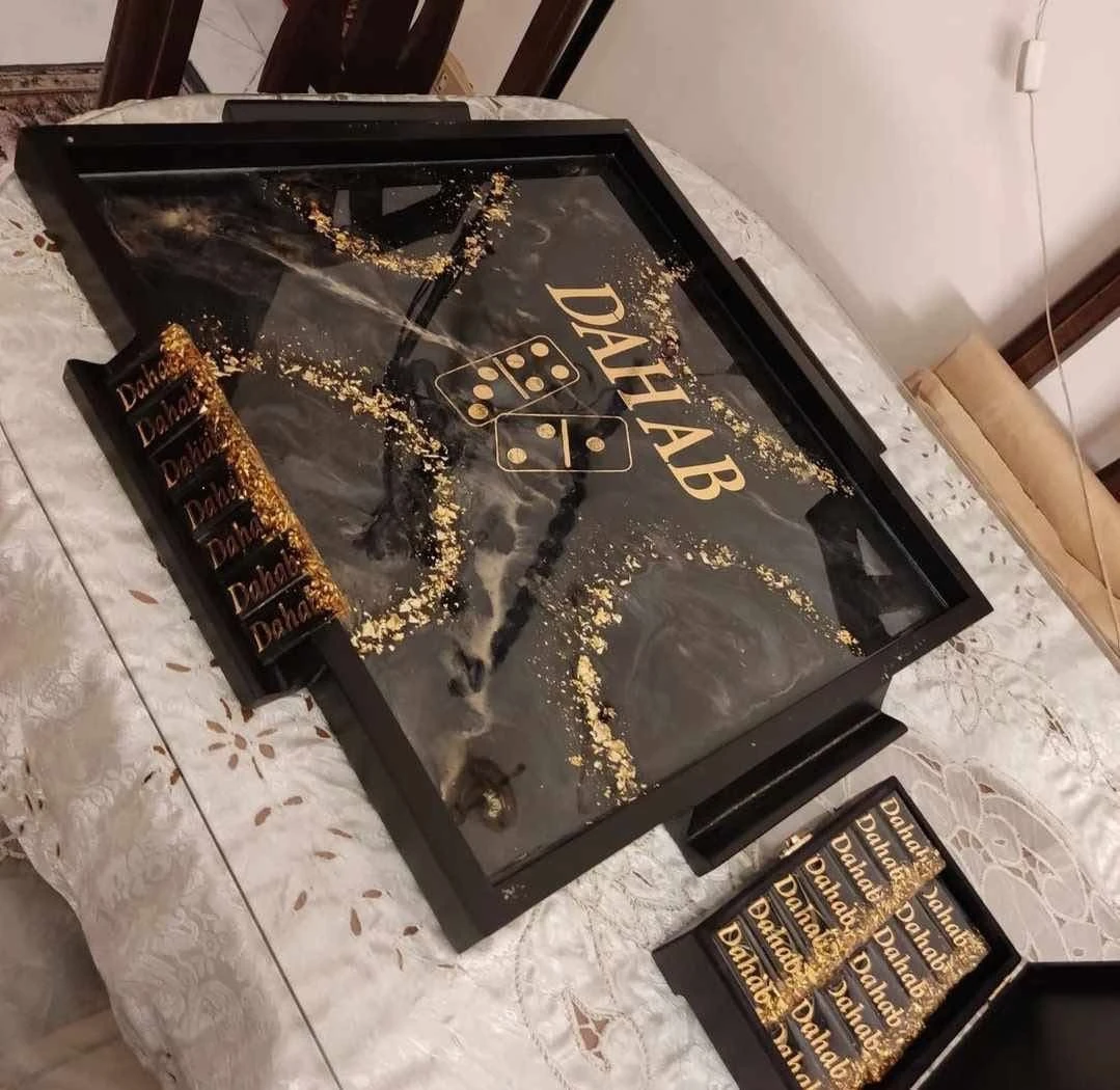 دومينو ريزن