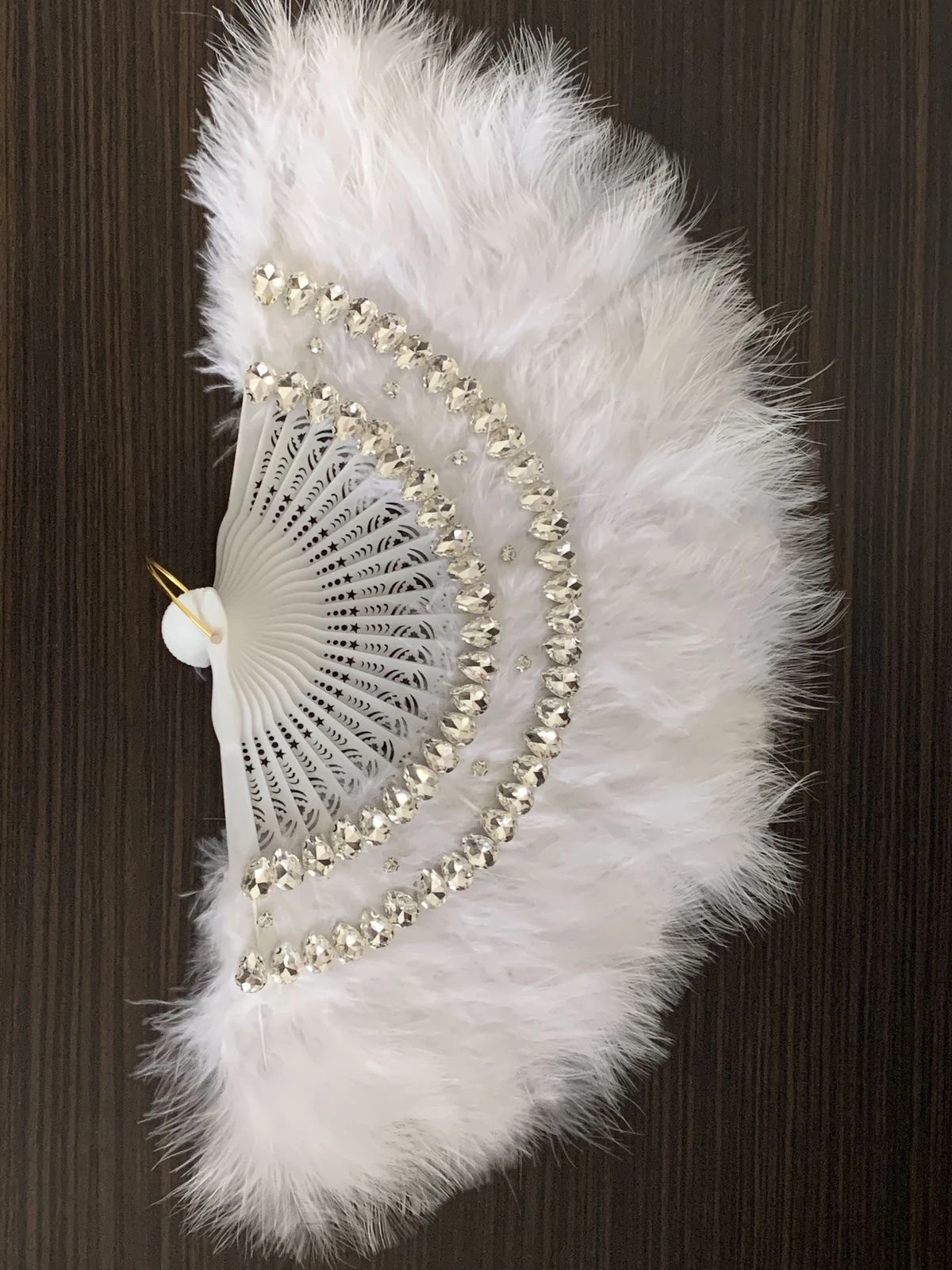 مروحه عروسه